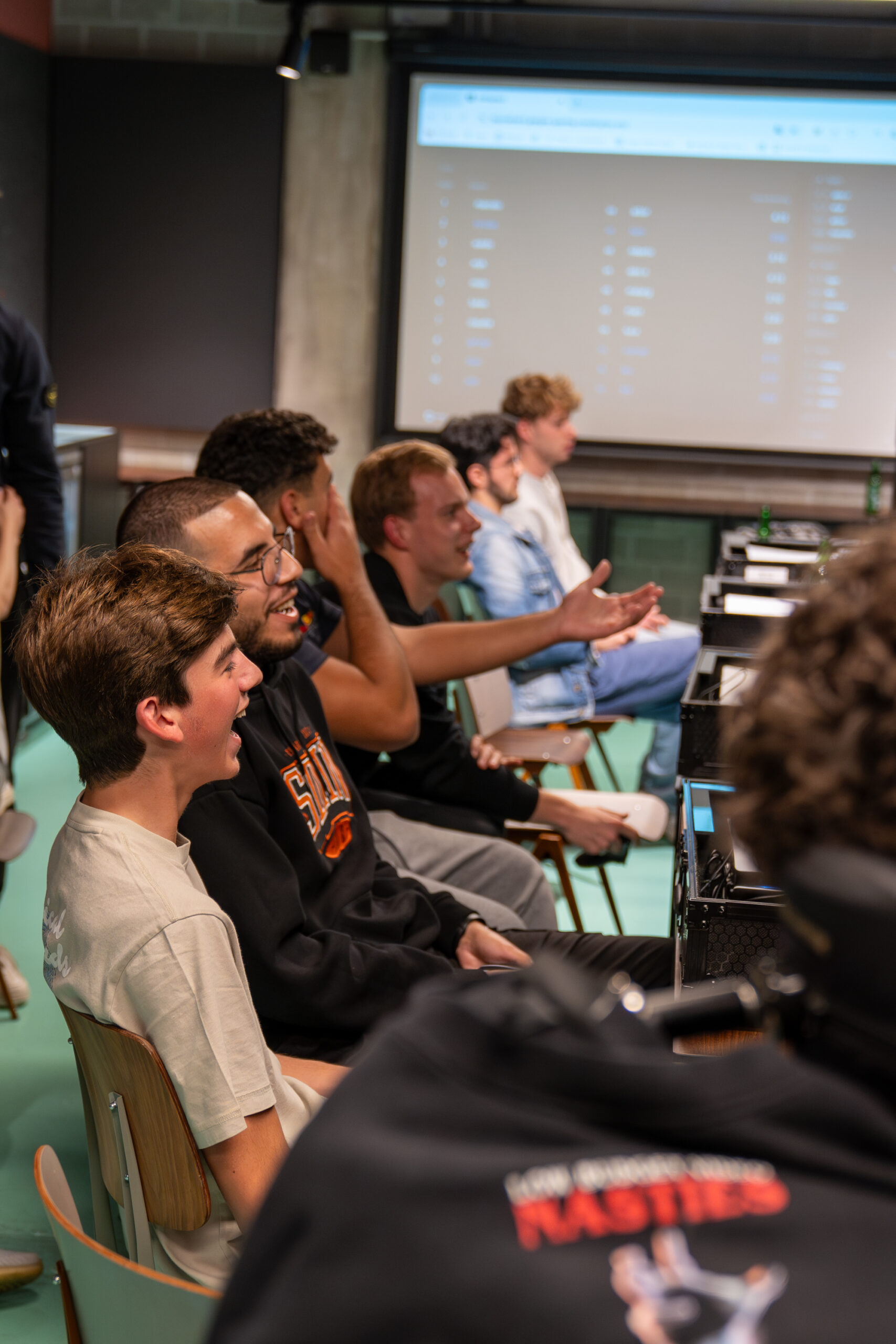 Bedrijfsactiviteiten en teambuilding workshops met Gaming | GeeGee Gaming Nederland